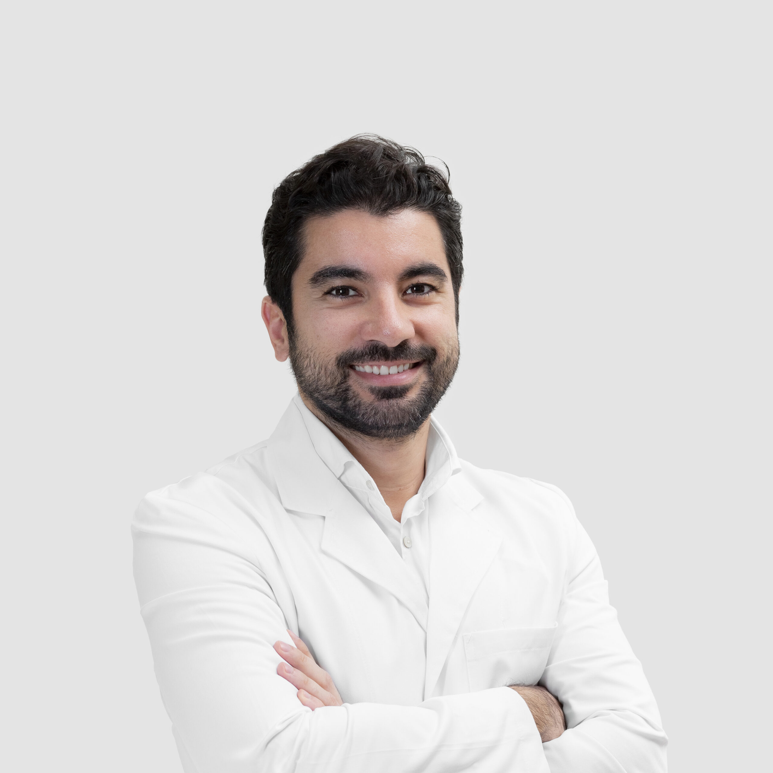 Oftalmólogo en Molina de Segura | Dr. Roberto Martínez | VI&BE