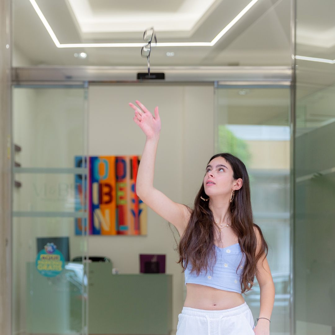LASIK: así mejora tu vista en los días y semanas posteriores | Oftalmología en Murcia | VI&BE LASIK: así mejora tu vista en los días y semanas posteriores | Oftalmología en Murcia | VI&BE